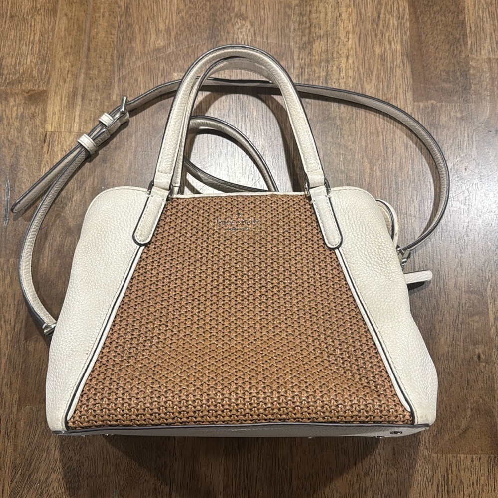 Kate Spade, Rattan and cream purse.